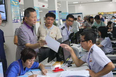 蒙启华副局长到贵港市督察调研