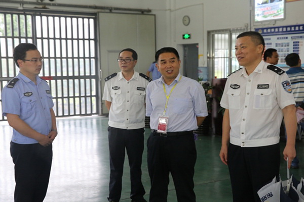 杭州市东郊监狱监狱长图片