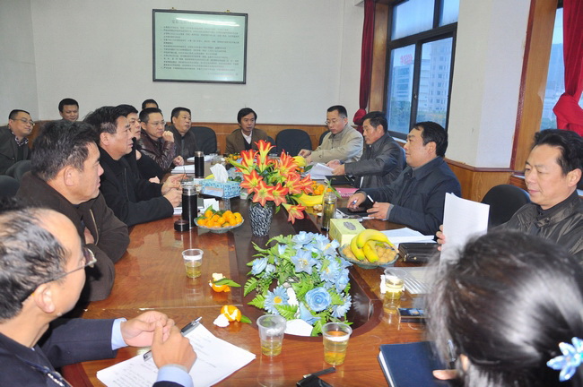 市委政法委纪检组长,政治部主任刘付华,市综治办主任向健勇等领导陪同