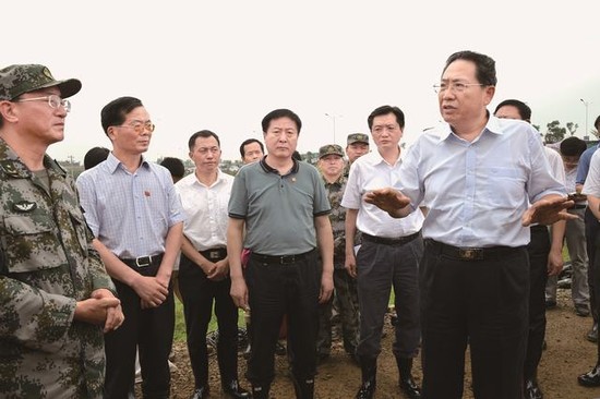 李锦斌在我市检查防汛工作时强调 坚持生命第一 加强