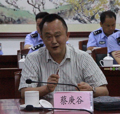 广东省监狱管理局李景言局长一行到江门监狱调研指导工作
