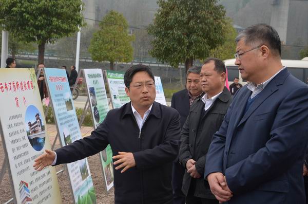 李谞同志出席宁强重点项目集中开工暨投产达标仪式