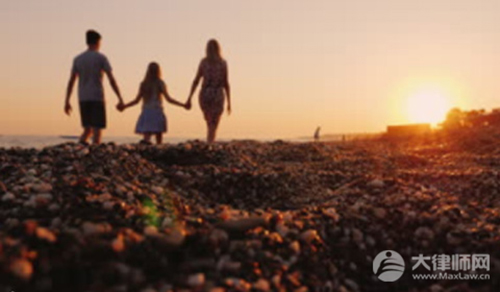 市公安局举行李谞局长讲党课暨"两学一做"学习教育主题演讲比赛活动