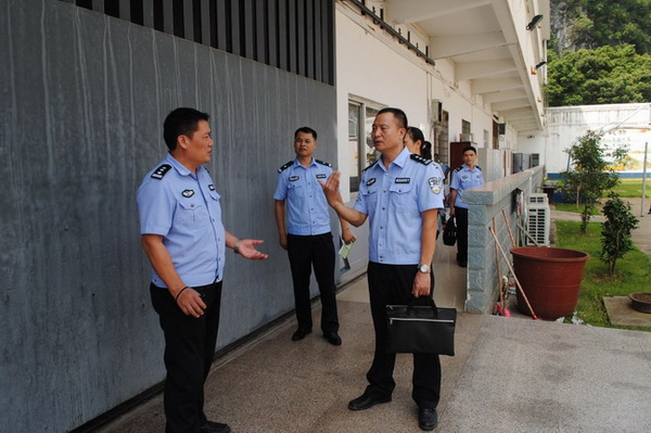 李记生深入贺州市看守所督促检查工作 - 广西新闻- 大律师网