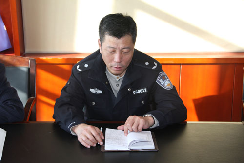 刘一凡书记出席纪委全体会议传达贯彻市公安局2016年第三次党委会议