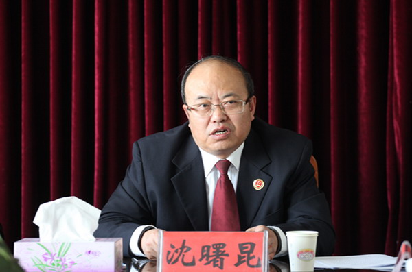 12月10日,省高级法院党组副书记,杨为栋常务副院长,省检察院党组成员