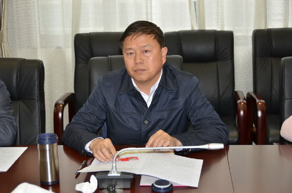 田华兵: 麒麟区要压实责任,倒排工期,做好"狠抓落实年"各项工作