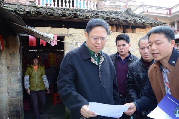 黄远通到宿安村调研新时期精准扶贫工作