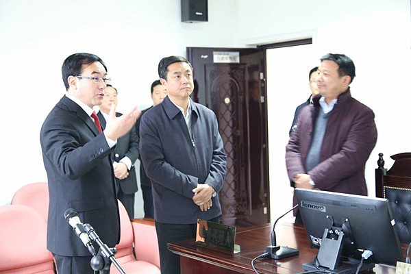 市委常委政法委书记景耀平到凤县法院调研指导