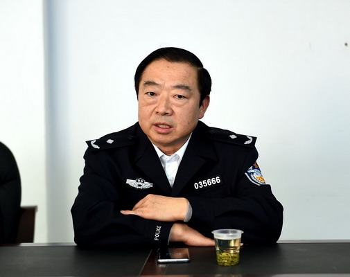 周兵志,伍仕国同志对11名新提拔干部进行任前谈话