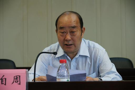 会上,来自社会各界的4名执法监督员代表畅谈了自己一年多来对执法监督