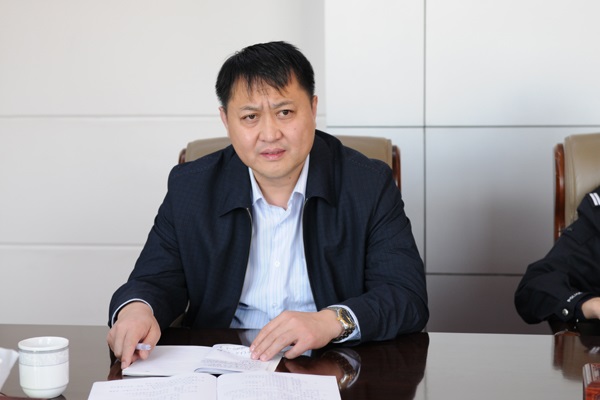 郝光东副市长召开会议专题研究机动三轮车,四轮代步车治理工作