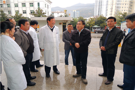 宁建国局长赴凤县考核调研医改工作
