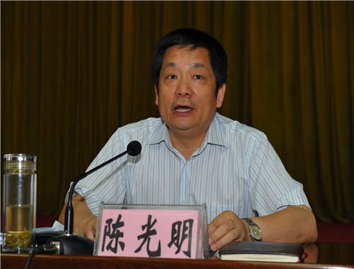 市委副书记陈光明市纪委副书记张存刚检查指导市卫生局党风廉政建设两