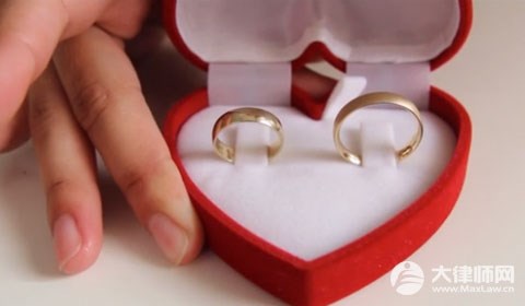 出轨离婚需要给对方赔钱吗?