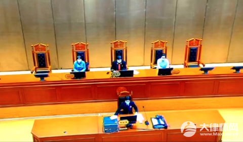 抢劫罪属于侵犯财产罪吗？